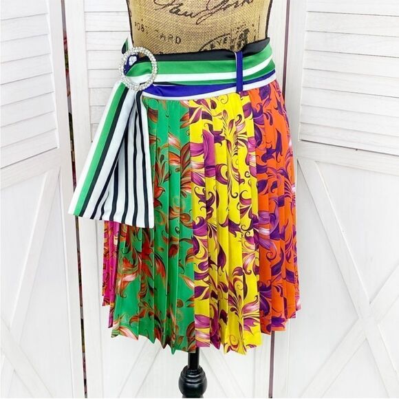 Anthropologie Delfi Collective Skirt Satin Pleated Panel Multicolor Size Medium - Picture 1 of 14